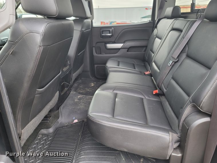 image for item ME9057 2017 Chevrolet Silverado 2500HD LTZ  Crew Cab pickup truck