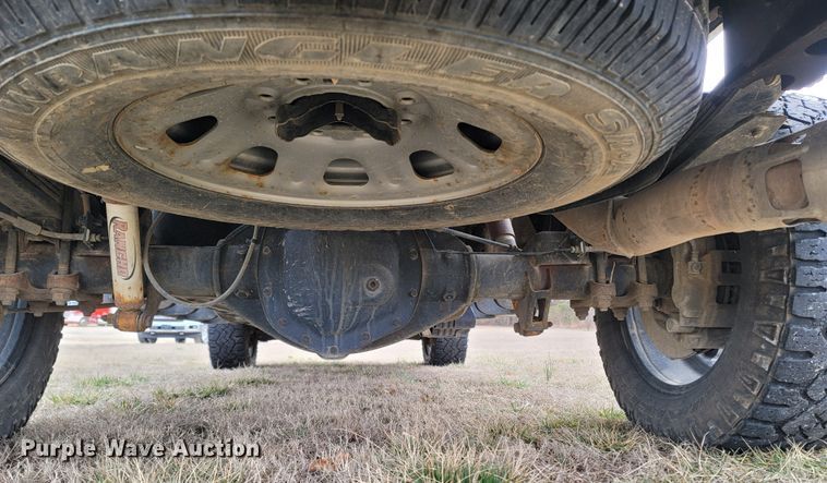 image for item ME9057 2017 Chevrolet Silverado 2500HD LTZ  Crew Cab pickup truck