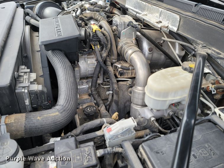 image for item ME9057 2017 Chevrolet Silverado 2500HD LTZ  Crew Cab pickup truck