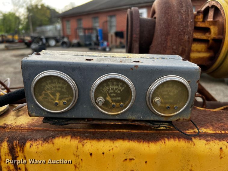 image for item MF9838 (2) Caterpillar engines