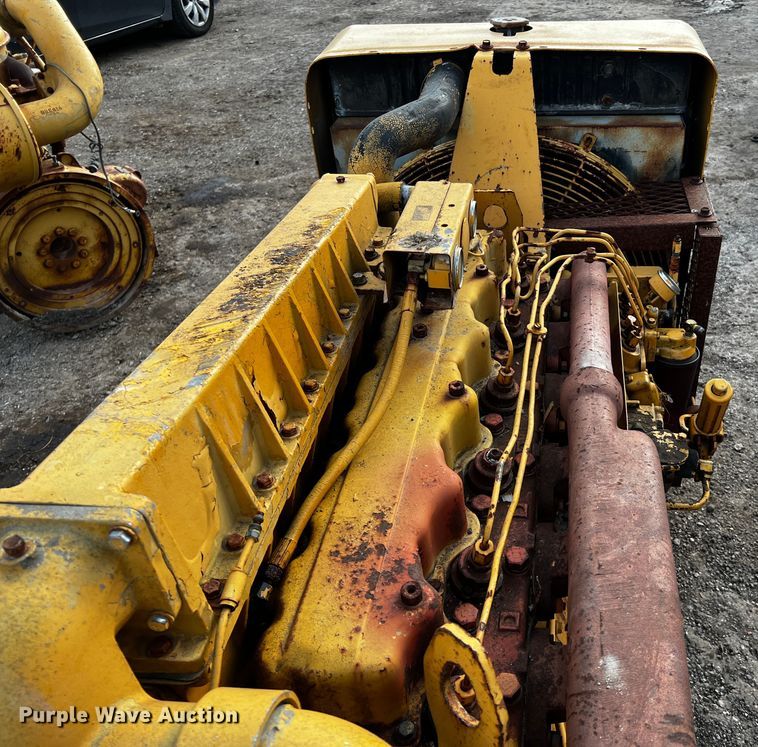 image for item MF9838 (2) Caterpillar engines