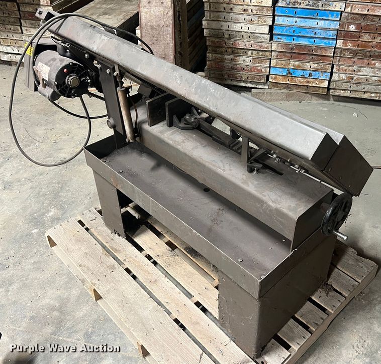 image for item MM9245 Ramco RS-90  metal bandsaw