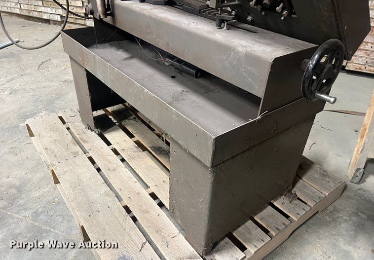 image for item MM9245 Ramco RS-90  metal bandsaw