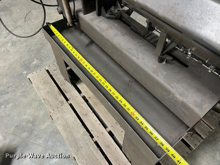 image for item MM9245 Ramco RS-90  metal bandsaw