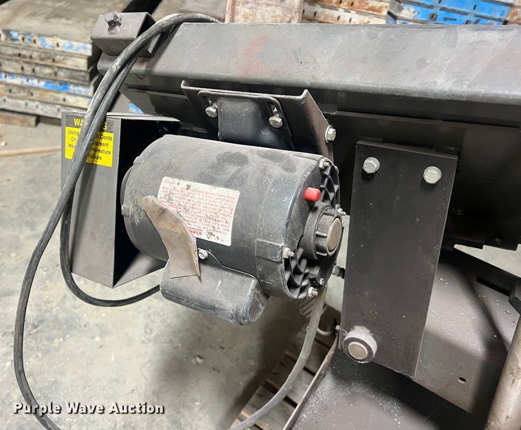 image for item MM9245 Ramco RS-90  metal bandsaw