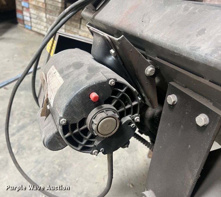 image for item MM9245 Ramco RS-90  metal bandsaw