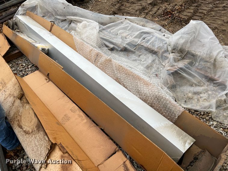 image for item MM9249 Roll-up door