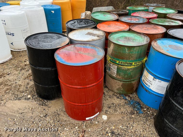 image for item MM9251 (28) steel drums