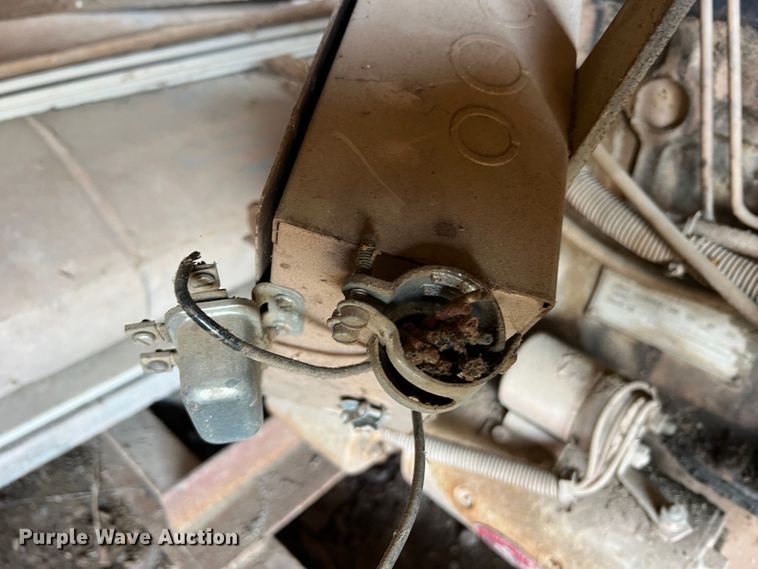 image for item MM9275 White  engine