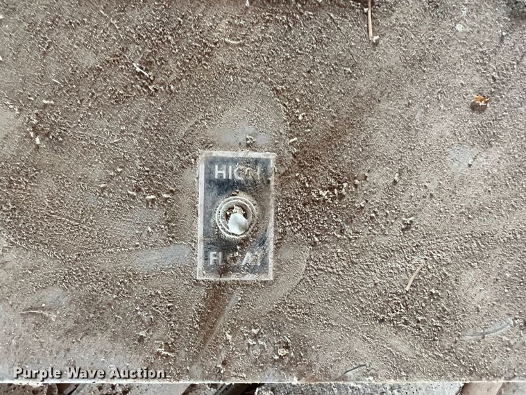 image for item MM9275 White  engine