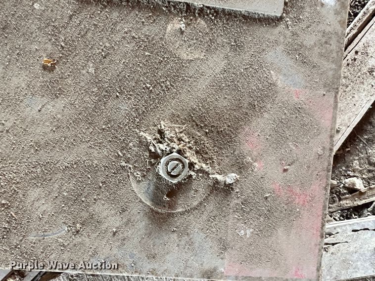 image for item MM9275 White  engine