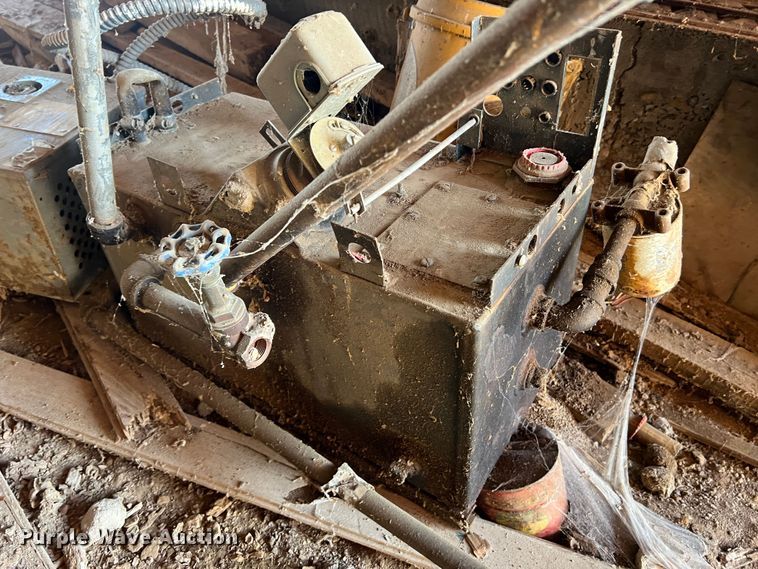 image for item MM9275 White  engine