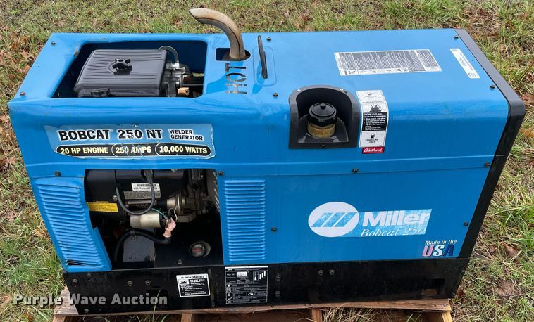 image for item MM9364 Miller Bobcat 250  welder/generator