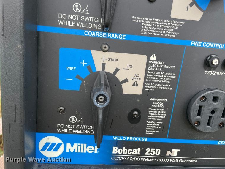 image for item MM9364 Miller Bobcat 250  welder/generator