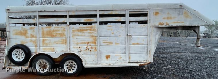 image for item MM9365 1995 4 Bar Ranch  livestock trailer