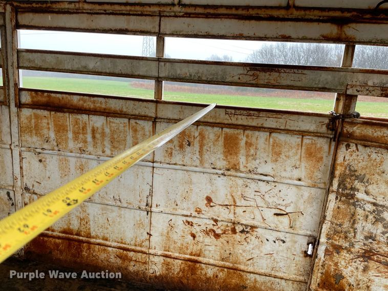 image for item MM9365 1995 4 Bar Ranch  livestock trailer