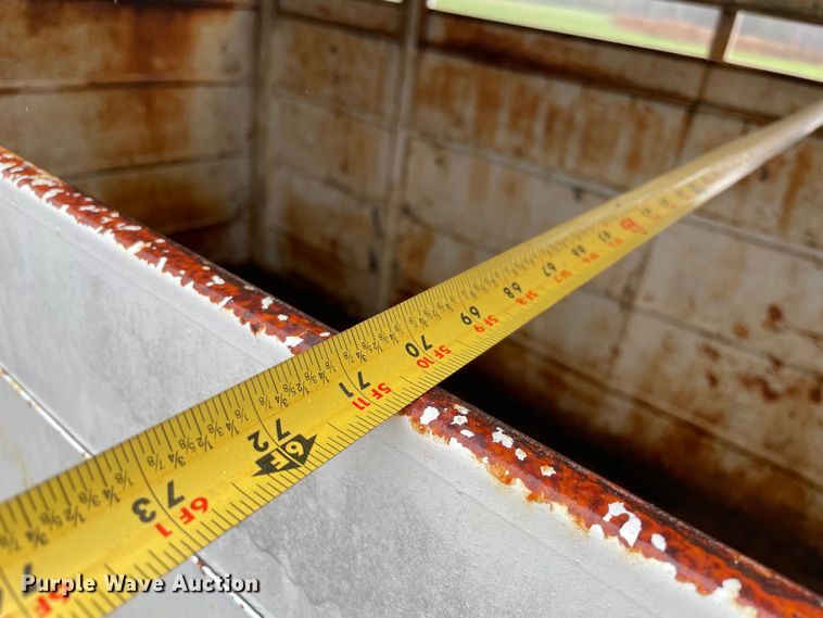 image for item MM9365 1995 4 Bar Ranch  livestock trailer