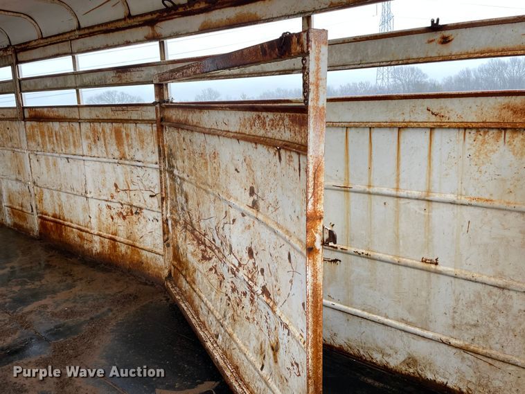 image for item MM9365 1995 4 Bar Ranch  livestock trailer