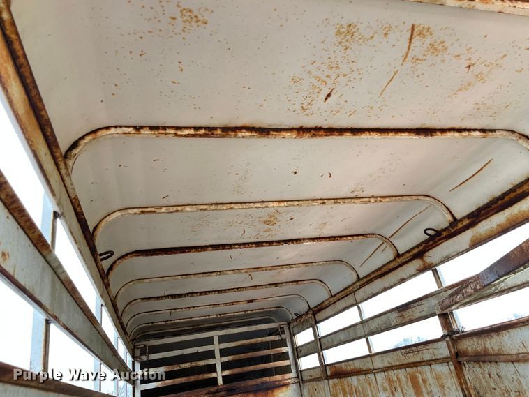 image for item MM9365 1995 4 Bar Ranch  livestock trailer