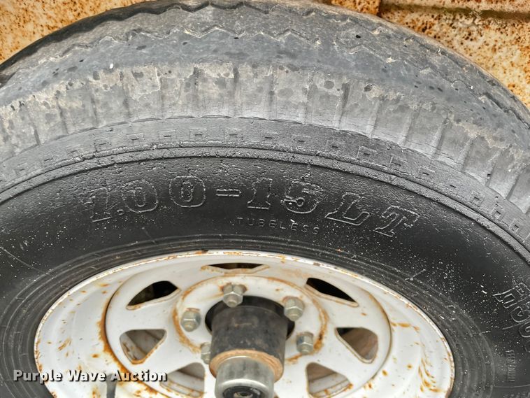 image for item MM9365 1995 4 Bar Ranch  livestock trailer