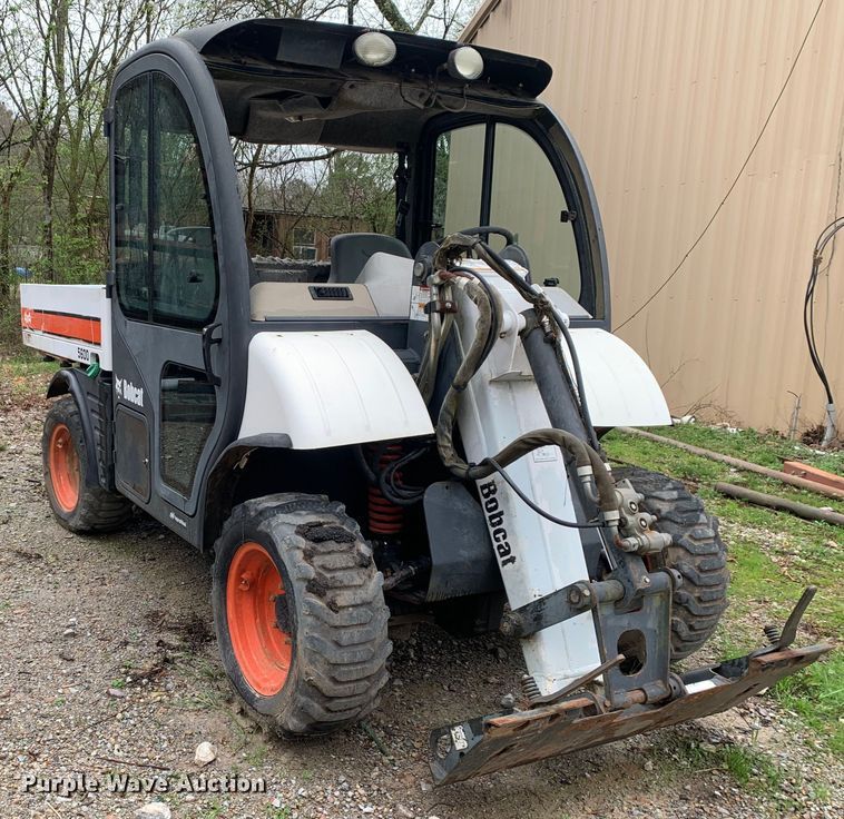 image for item MM9782 2005 Bobcat 5600  utility vehicle