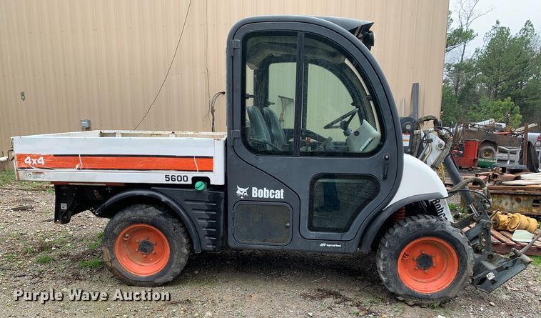 image for item MM9782 2005 Bobcat 5600  utility vehicle