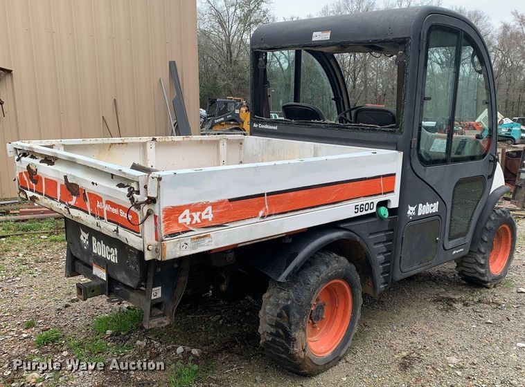 image for item MM9782 2005 Bobcat 5600  utility vehicle