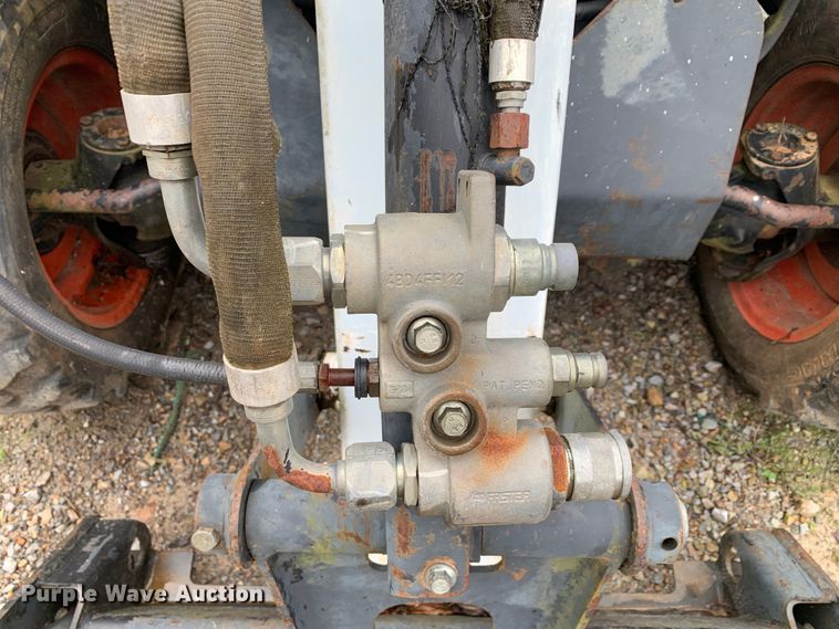 image for item MM9782 2005 Bobcat 5600  utility vehicle