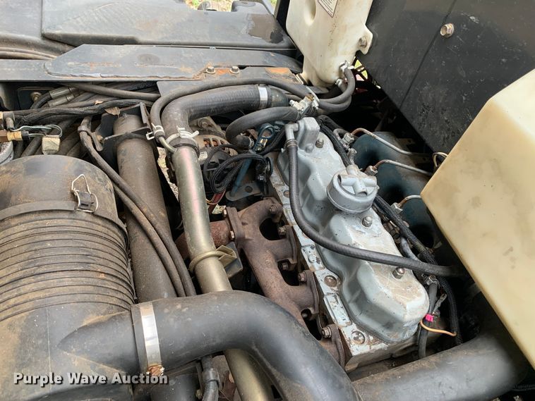 image for item MM9782 2005 Bobcat 5600  utility vehicle