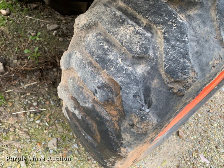 image for item MM9782 2005 Bobcat 5600  utility vehicle