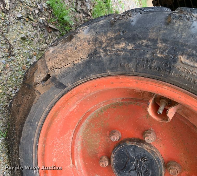 image for item MM9782 2005 Bobcat 5600  utility vehicle