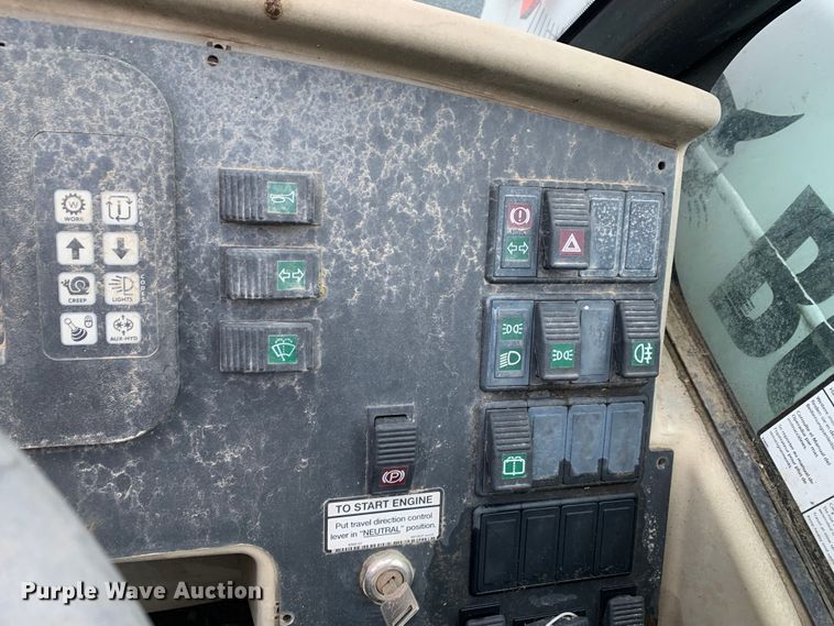 image for item MM9783 2009 Bobcat V417  telehandler