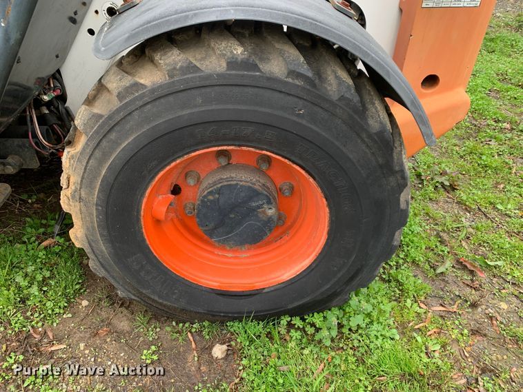 image for item MM9783 2009 Bobcat V417  telehandler