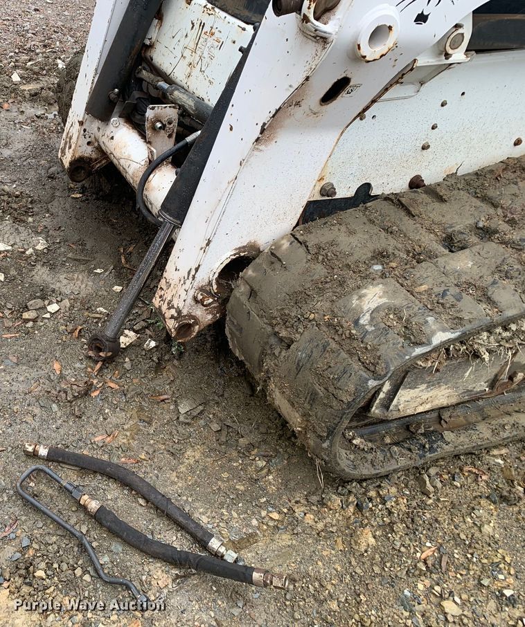 image for item MM9784 2017 Bobcat T750  tracked skid steer loader