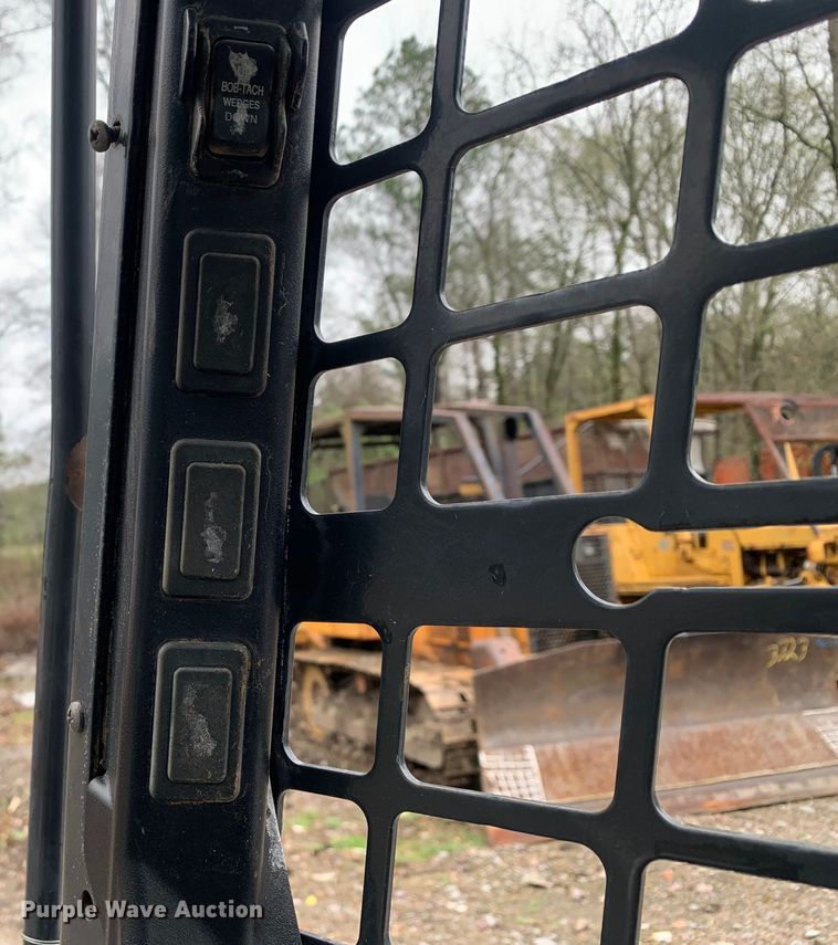 image for item MM9784 2017 Bobcat T750  tracked skid steer loader