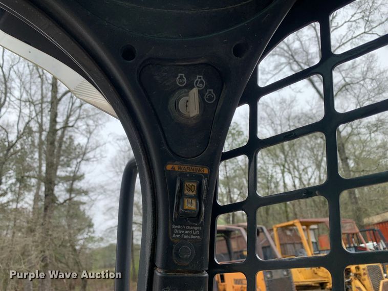 image for item MM9784 2017 Bobcat T750  tracked skid steer loader