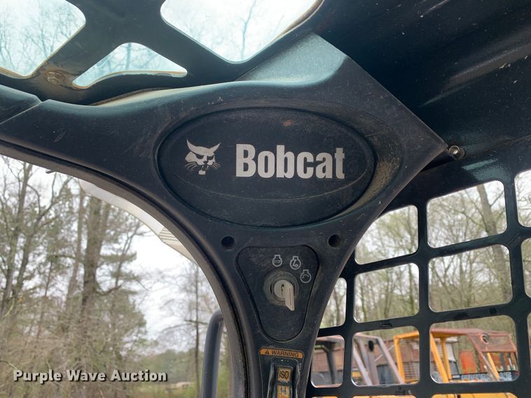 image for item MM9784 2017 Bobcat T750  tracked skid steer loader