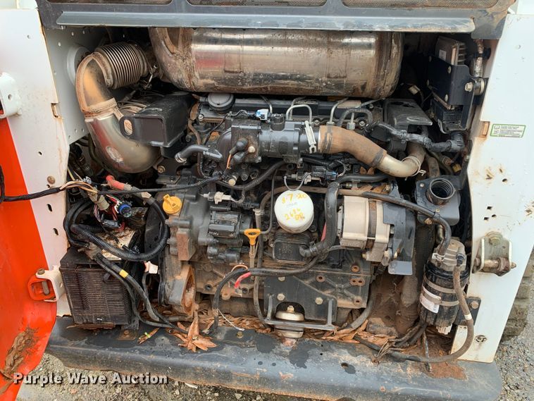 image for item MM9784 2017 Bobcat T750  tracked skid steer loader