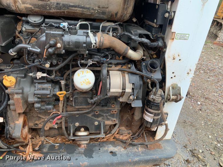 image for item MM9784 2017 Bobcat T750  tracked skid steer loader