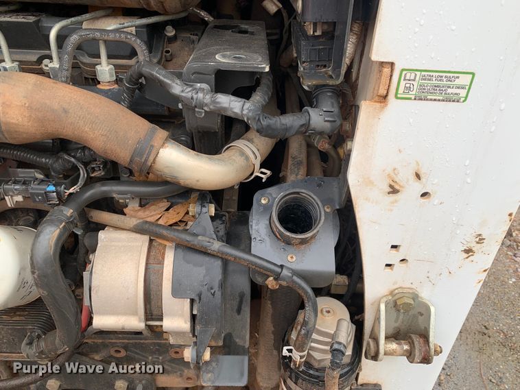 image for item MM9784 2017 Bobcat T750  tracked skid steer loader