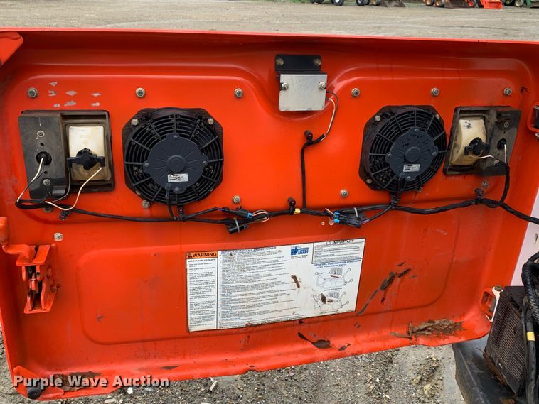 image for item MM9784 2017 Bobcat T750  tracked skid steer loader