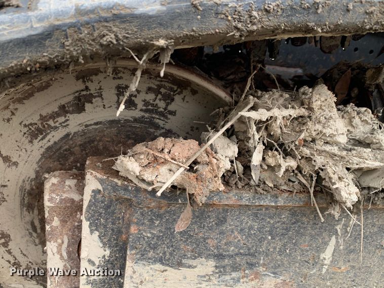 image for item MM9784 2017 Bobcat T750  tracked skid steer loader