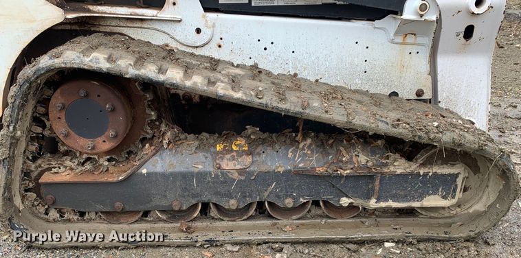 image for item MM9784 2017 Bobcat T750  tracked skid steer loader