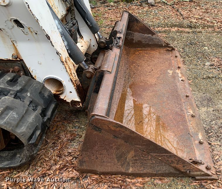 image for item MM9785 Bobcat T870  tracked skid steer loader