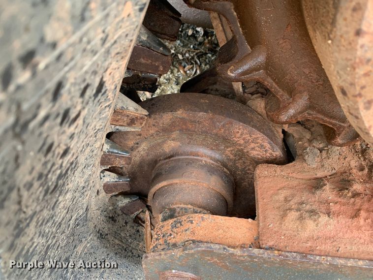 image for item MM9785 Bobcat T870  tracked skid steer loader