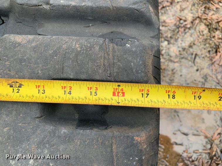 image for item MM9785 Bobcat T870  tracked skid steer loader