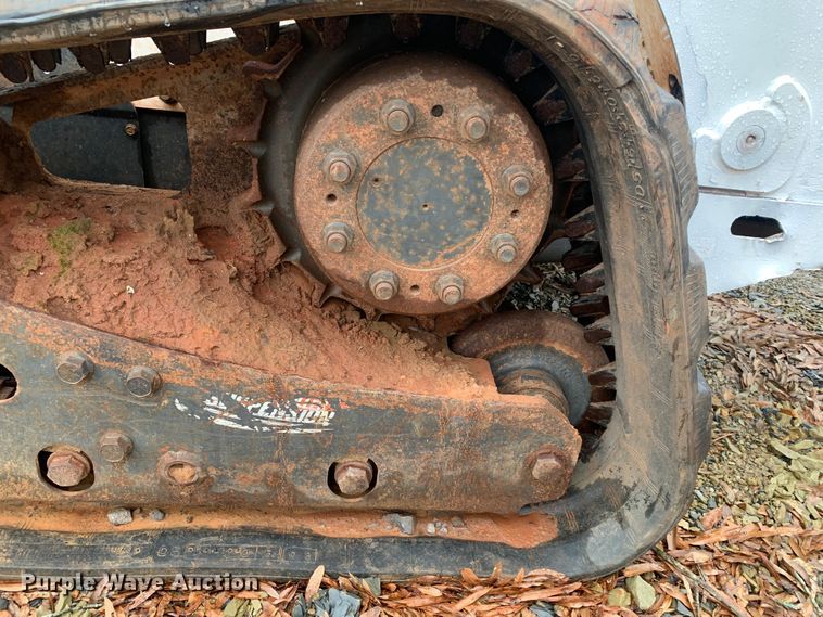 image for item MM9785 Bobcat T870  tracked skid steer loader