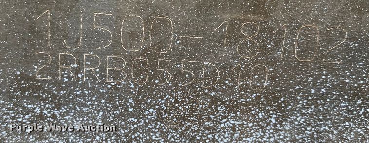 image for item MM9785 Bobcat T870  tracked skid steer loader