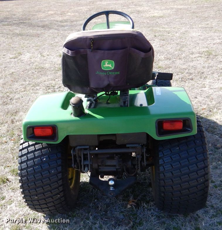 image for item MP9172 John Deere 420  lawn tractor