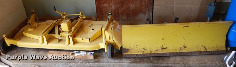 image for item MP9172 John Deere 420  lawn tractor